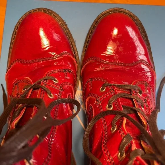 Fab Fluevog Slacker Tardy boots - Picture 4 of 11